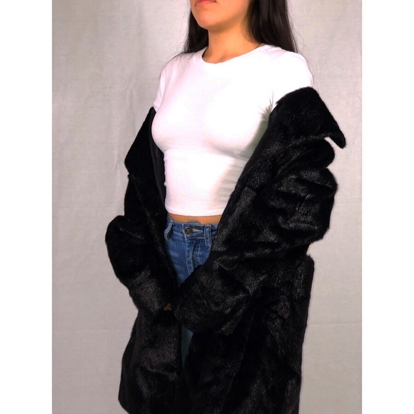 MARGIT BRANDT FAUX FUR COAT - Picture 2 of 4